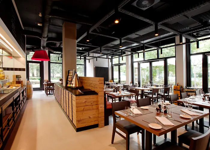 Vienna House Easy by Wyndham München City West Olympiapark